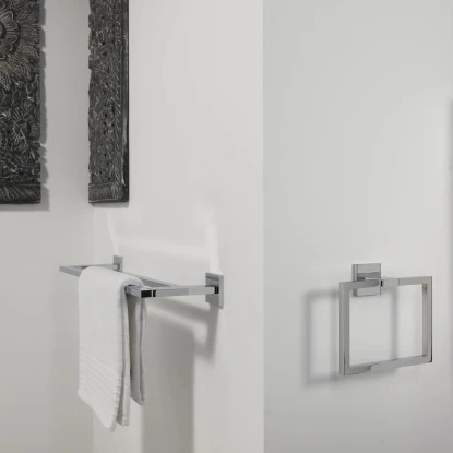 Tiger Doppel-Badetuchhalter Items Edelstahl Chrom 58 Cm 3 Tiger Doppel-Badetuchhalter Items Edelstahl Chrom 58 Cm – Bild 3